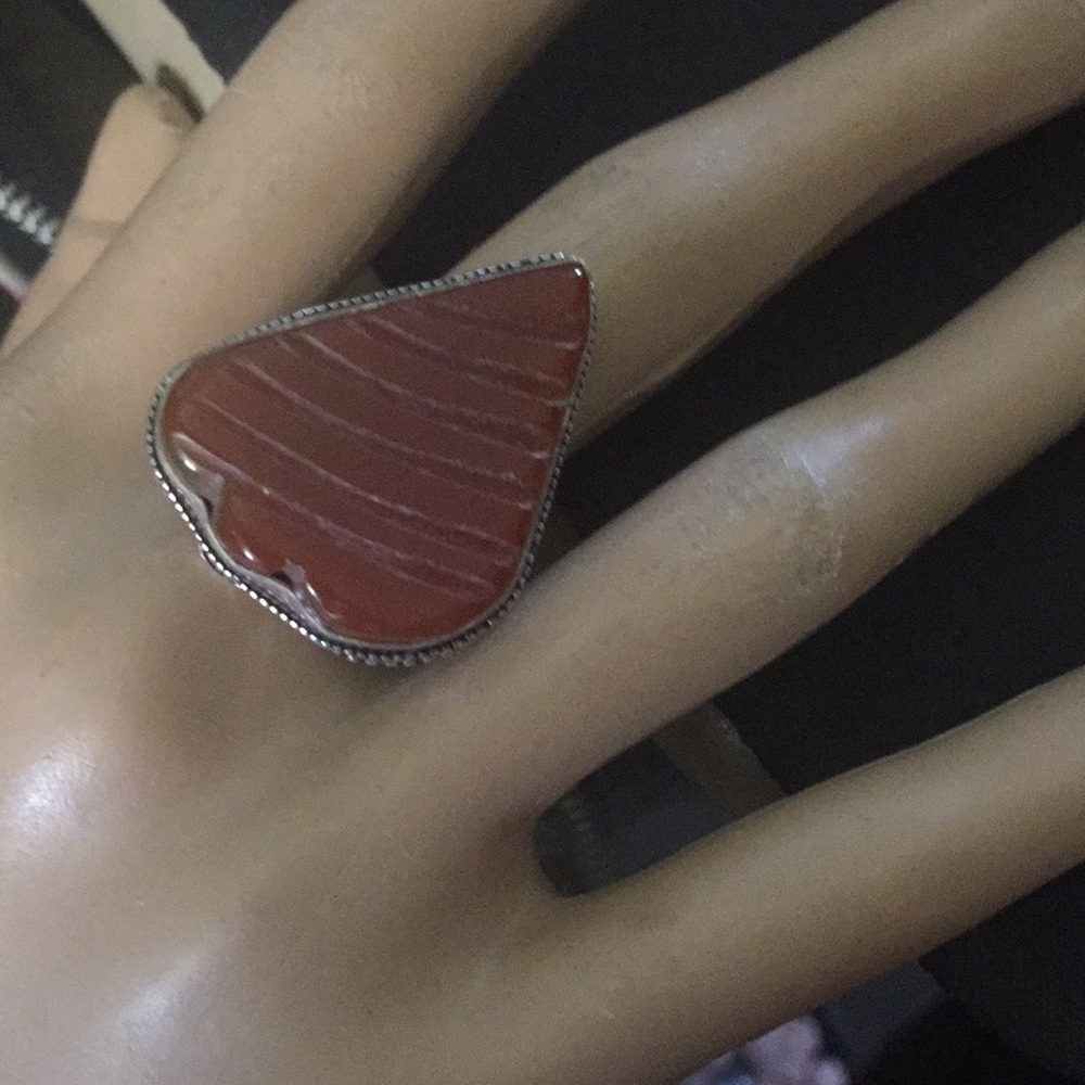 New Pretty Carved Carnelian design Ring - Picture 7 of 13